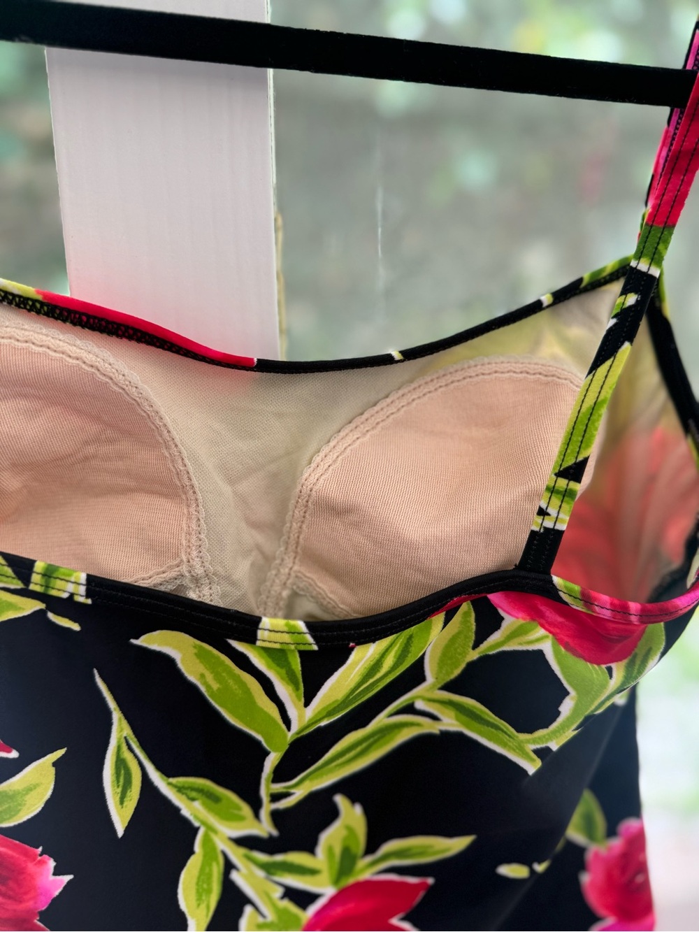 Vintage 90s Y2K La Blanca Swim Graphic Rose
Bathing Suit Tankini Top - Picture 10 of 13